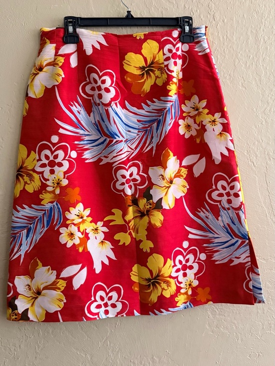 Harve Benard Dresses & Skirts - Tropical Red Floral A-Line Silk Skirt